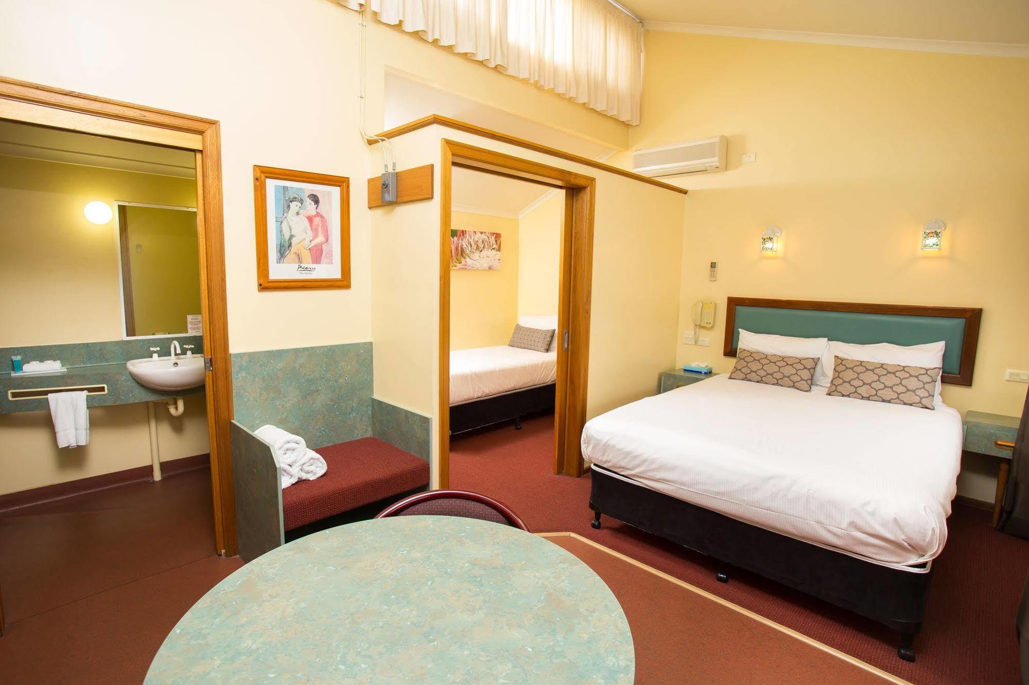 Downs Motel Toowoomba Kültér fotó